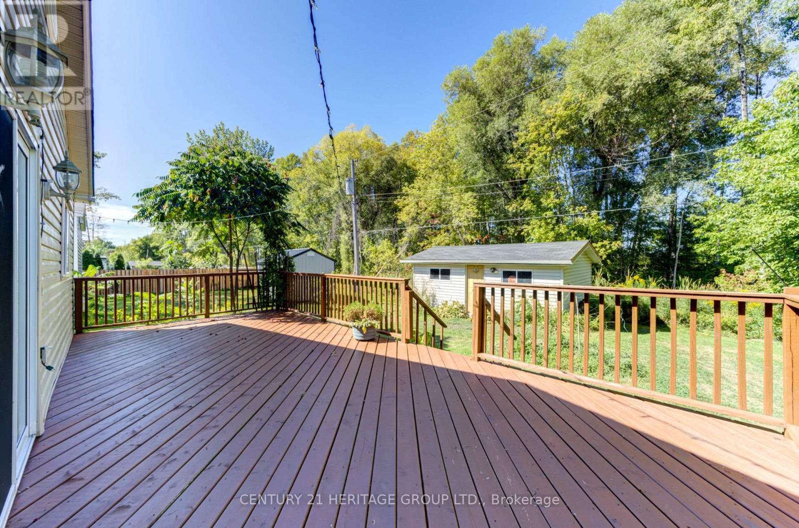 42 Shamrock Crescent, Essa, Ontario  L0M 1B1 - Photo 25 - N12411867