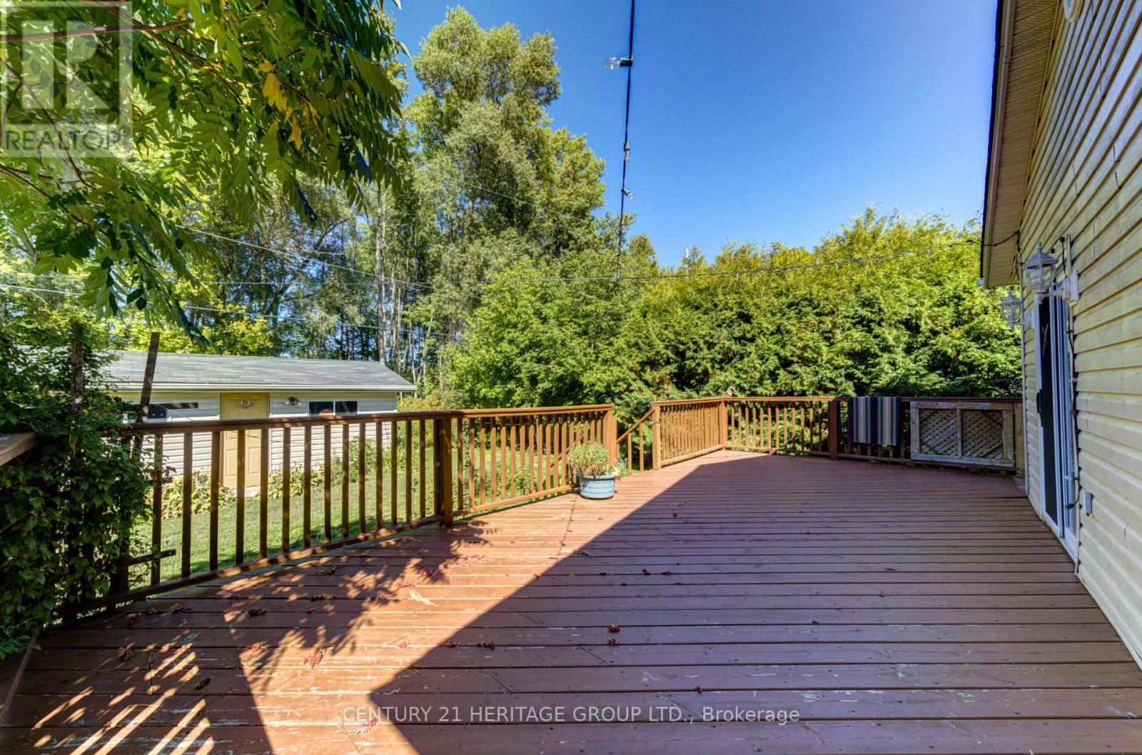 42 Shamrock Crescent, Essa, Ontario  L0M 1B1 - Photo 28 - N12411867