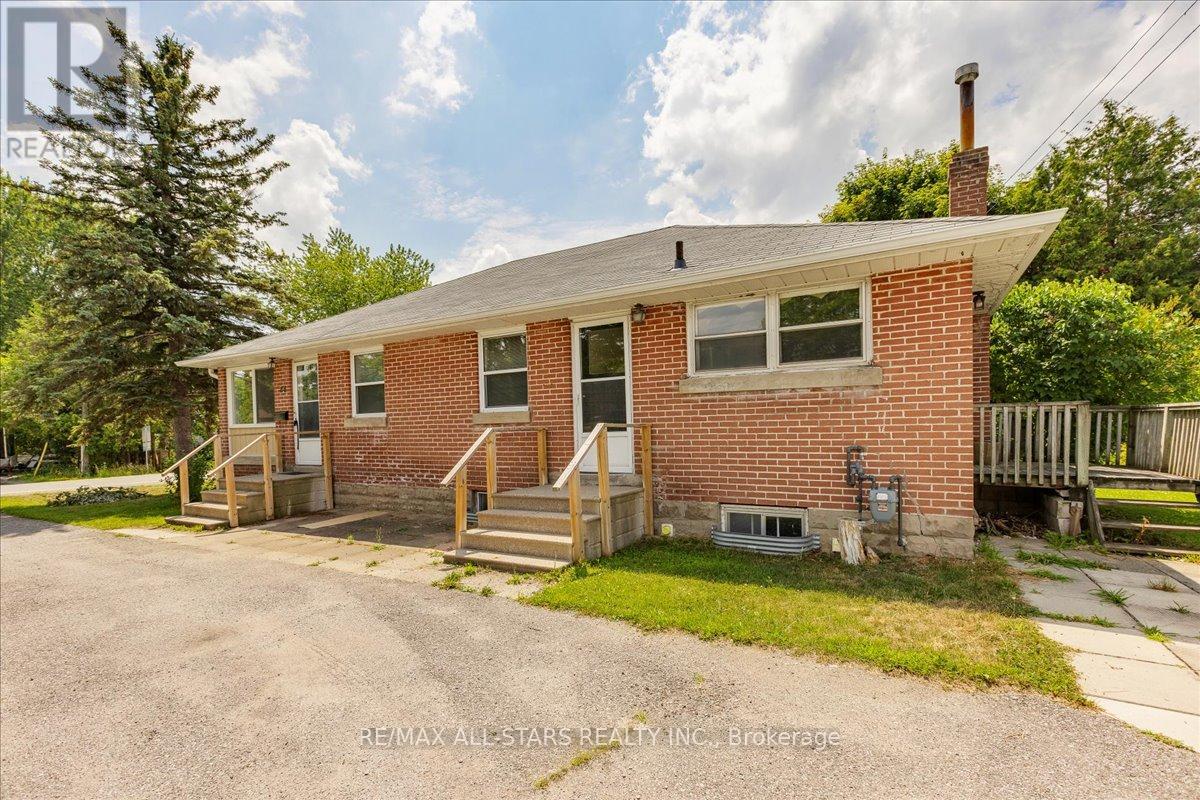 84 Metro Road N, Georgina, Ontario  L4P 1C4 - Photo 3 - N12411886