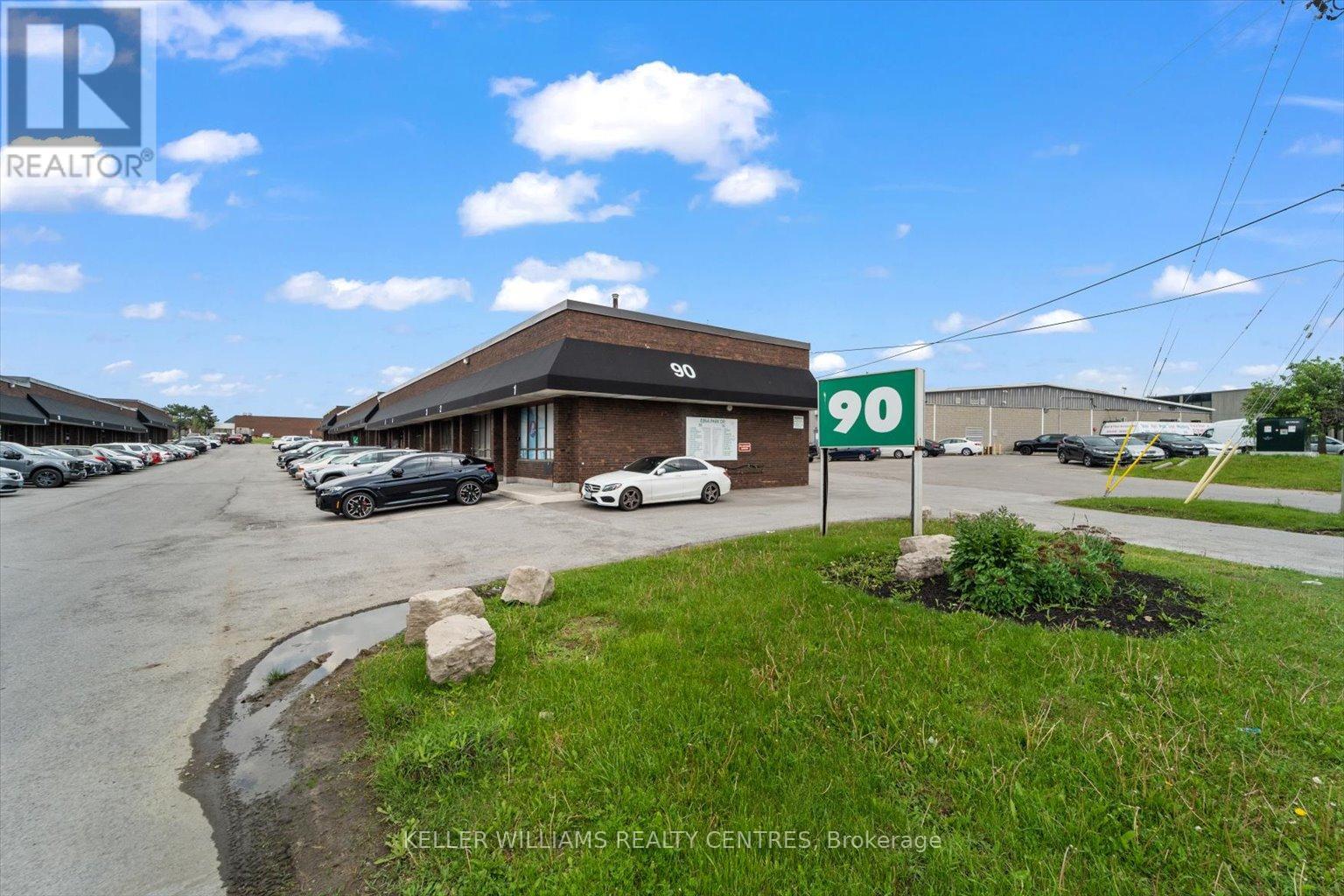 10 - 90 ESNA PARK DRIVE, Markham, Ontario