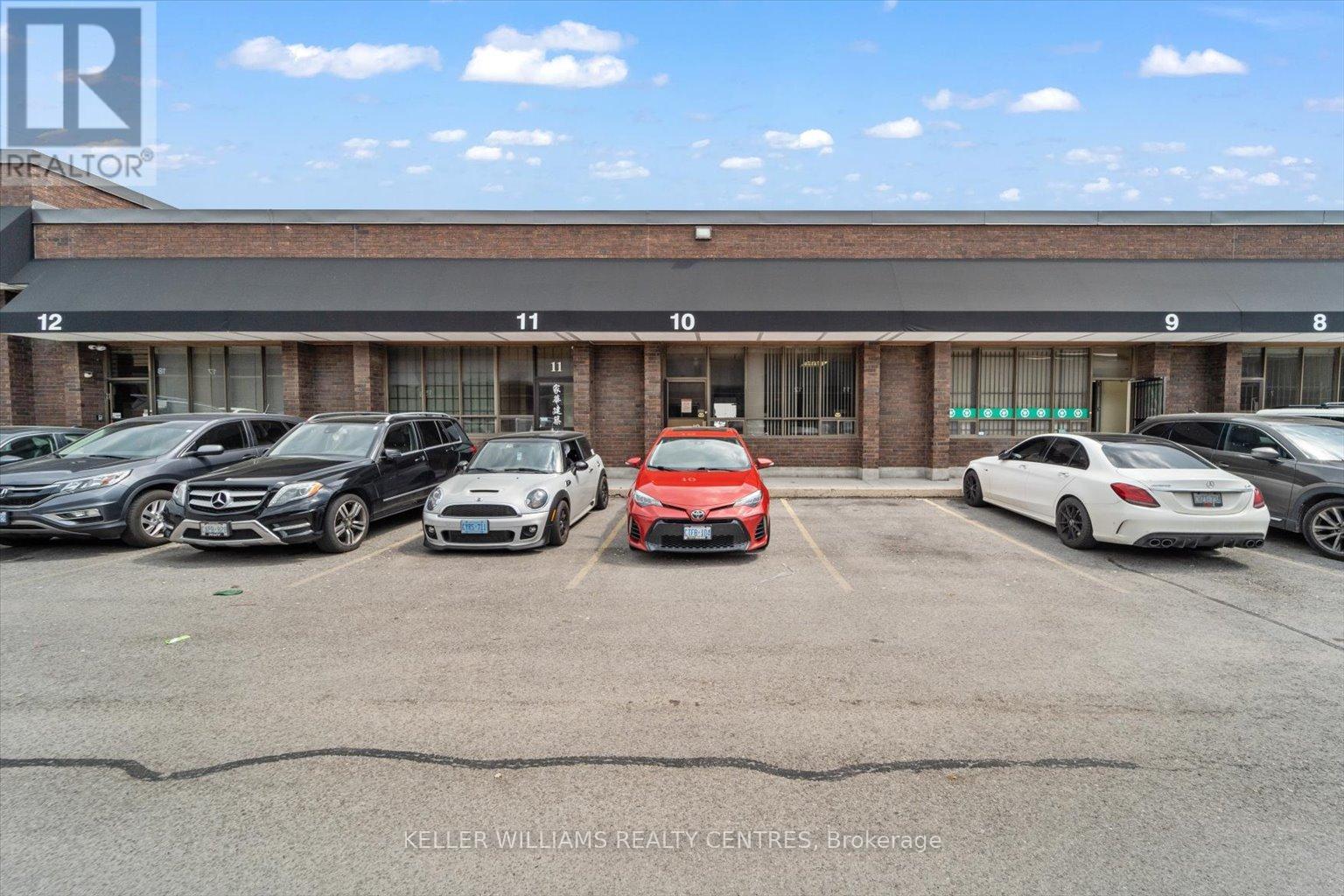 10 - 90 Esna Park Drive, Markham, Ontario  L3R 2R2 - Photo 11 - N12411928