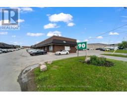 10 - 90 Esna Park Drive, Markham (Milliken Mills East), Ca