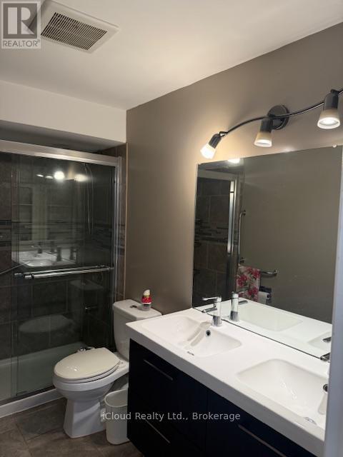42 - 11 Plaisance Rd Road E, Richmond Hill, Ontario  L4C 5H1 - Photo 15 - N12411960