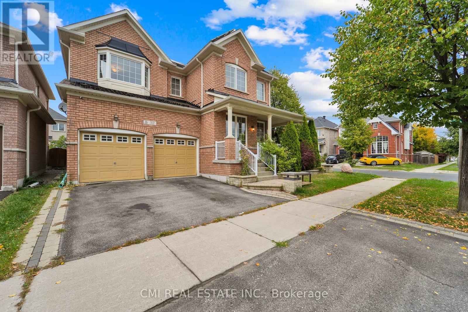 32 Hislop Drive, Markham, Ontario  L6B 0C6 - Photo 1 - N12411976