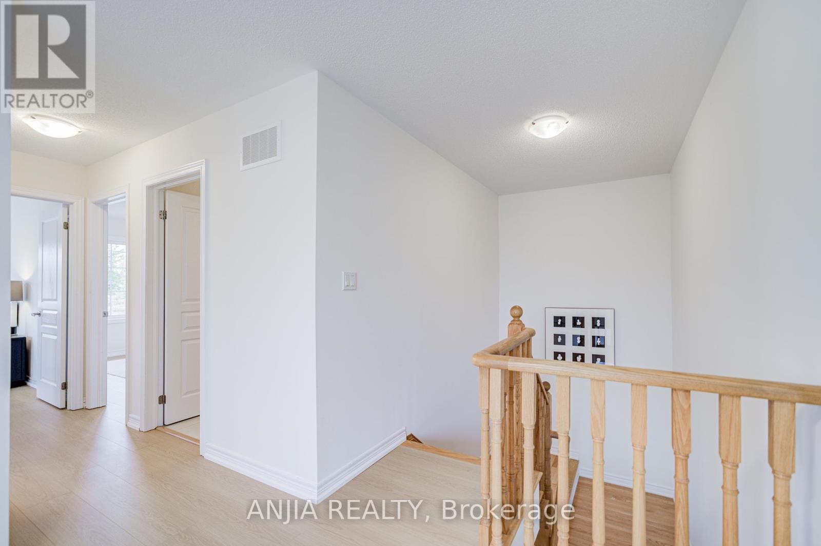 1 Bellflower Lane, Richmond Hill (Oak Ridges Lake Wilcox), Ontario  L4E 1E7 - Photo 28 - N12411983