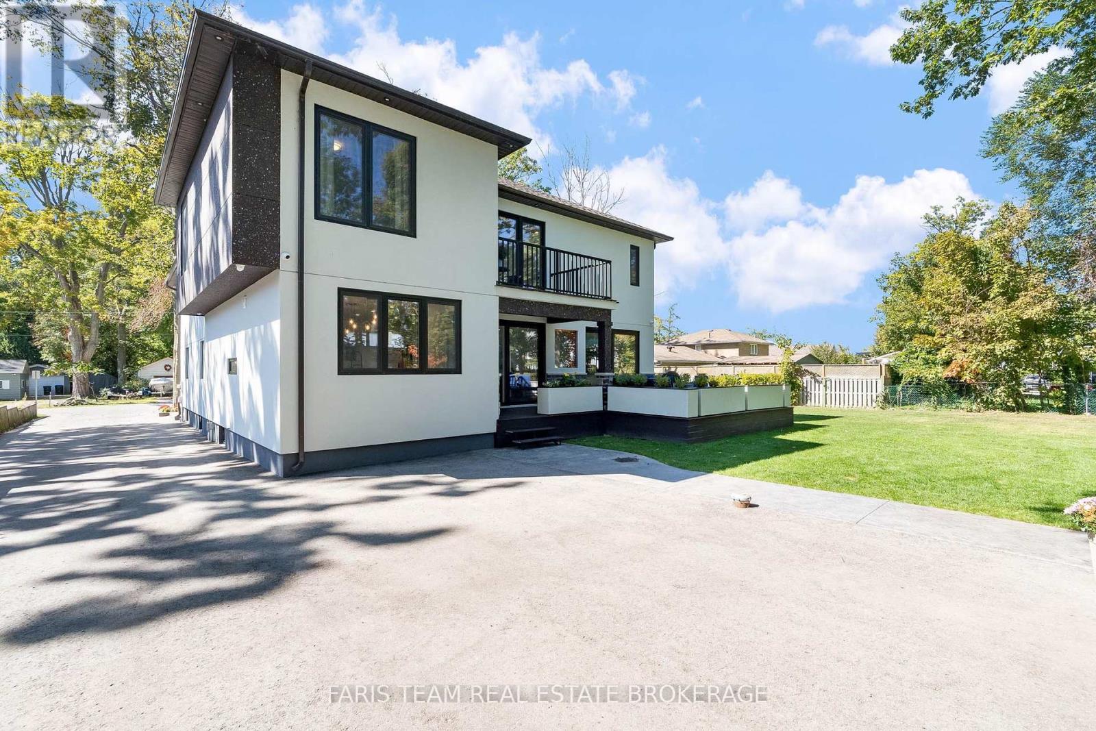 3951 Alberta Avenue, Innisfil, Ontario  L9S 2M1 - Photo 37 - N12412032