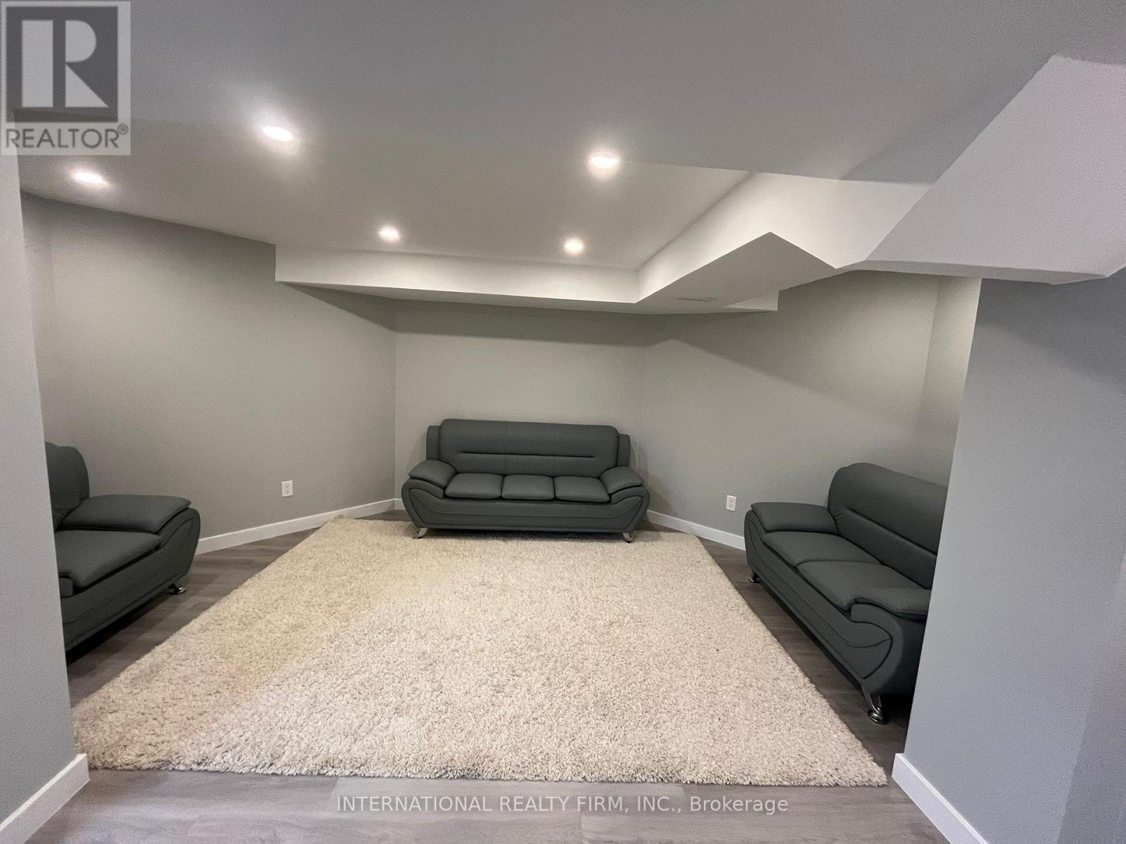 Basement - 188 Mccaffrey Drive, Newmarket, Ontario  L3X 1J9 - Photo 6 - N12412037