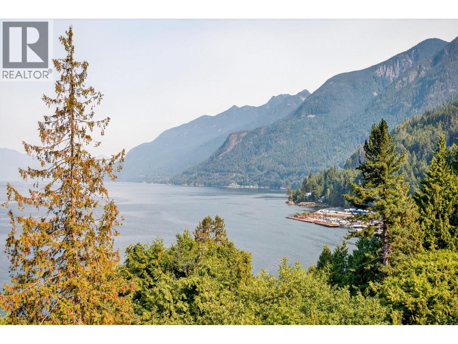 8598 BEDORA PLACE, West Vancouver, British Columbia