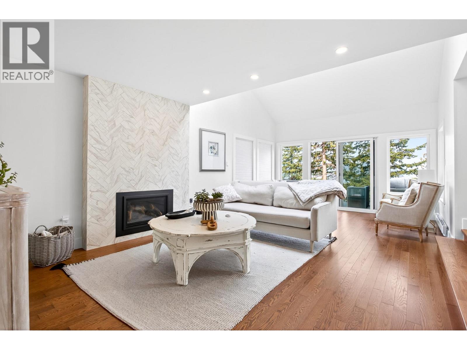 8598 Bedora Place, West Vancouver, British Columbia  V7W 2W4 - Photo 29 - R3049521