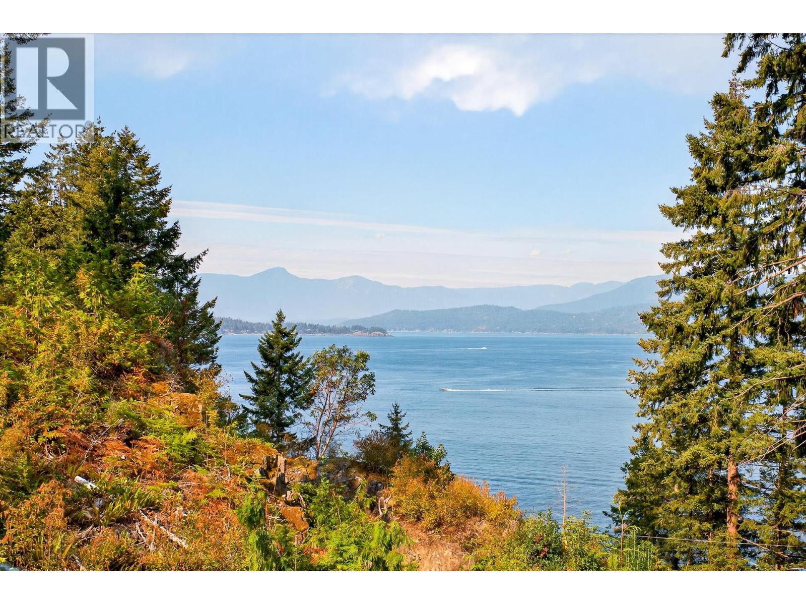 8598 Bedora Place, West Vancouver, British Columbia  V7W 2W4 - Photo 30 - R3049521