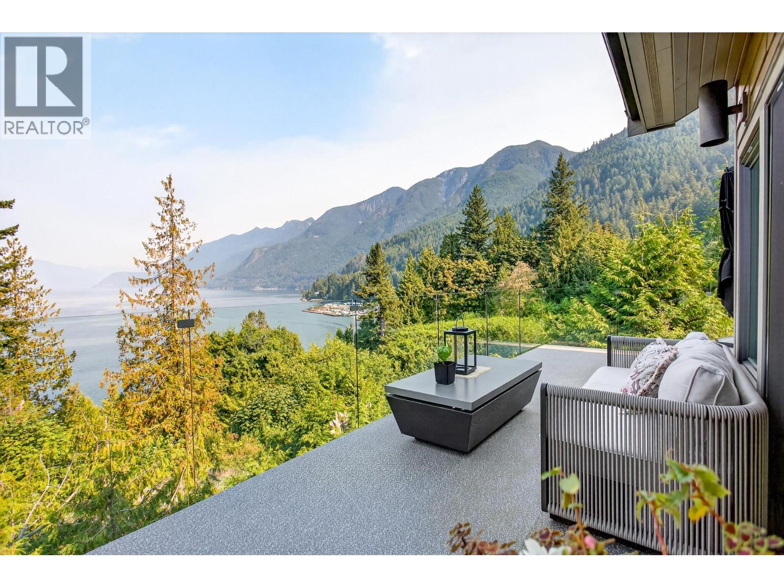 8598 Bedora Place, West Vancouver, British Columbia  V7W 2W4 - Photo 36 - R3049521
