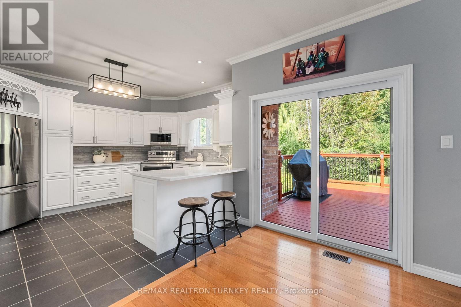 61 Broadview Street, Collingwood, Ontario  L9Y 3Z1 - Photo 12 - S12412028