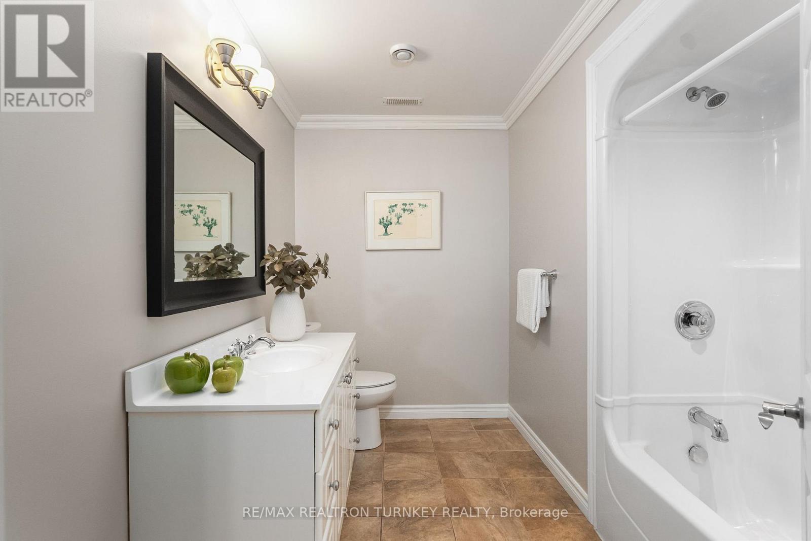 61 Broadview Street, Collingwood, Ontario  L9Y 3Z1 - Photo 37 - S12412028