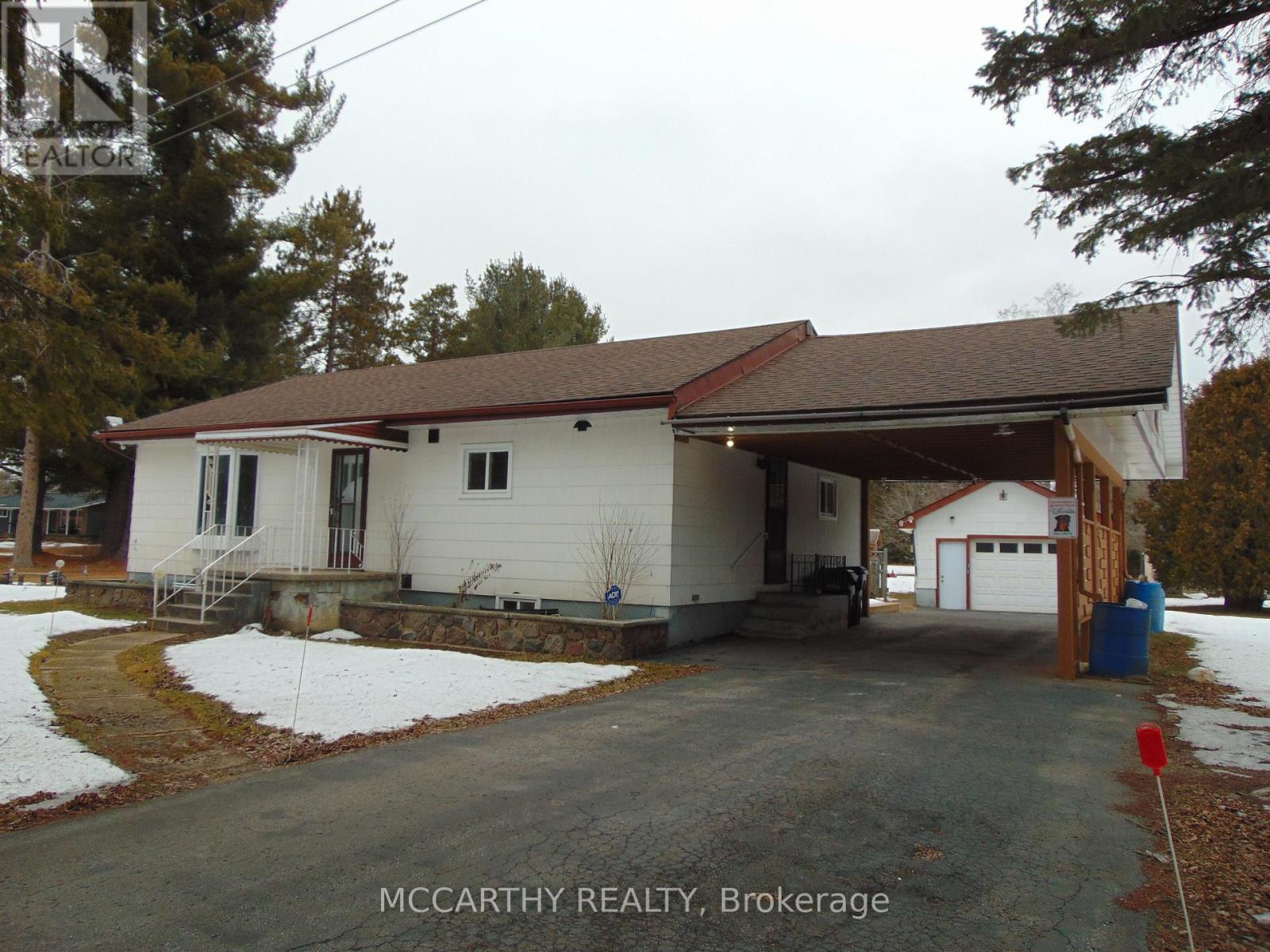 6196 County 9 Road, Clearview, Ontario  L0M 1N0 - Photo 17 - S12412046