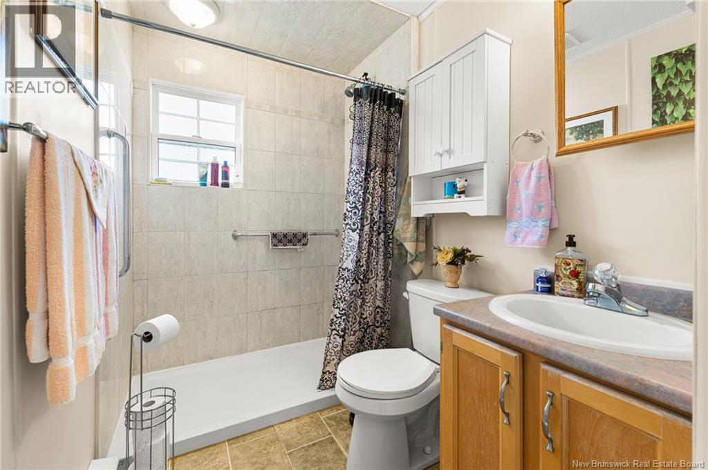 11 Ascona Street, Moncton, New Brunswick  E1H 3H7 - Photo 25 - NB127000