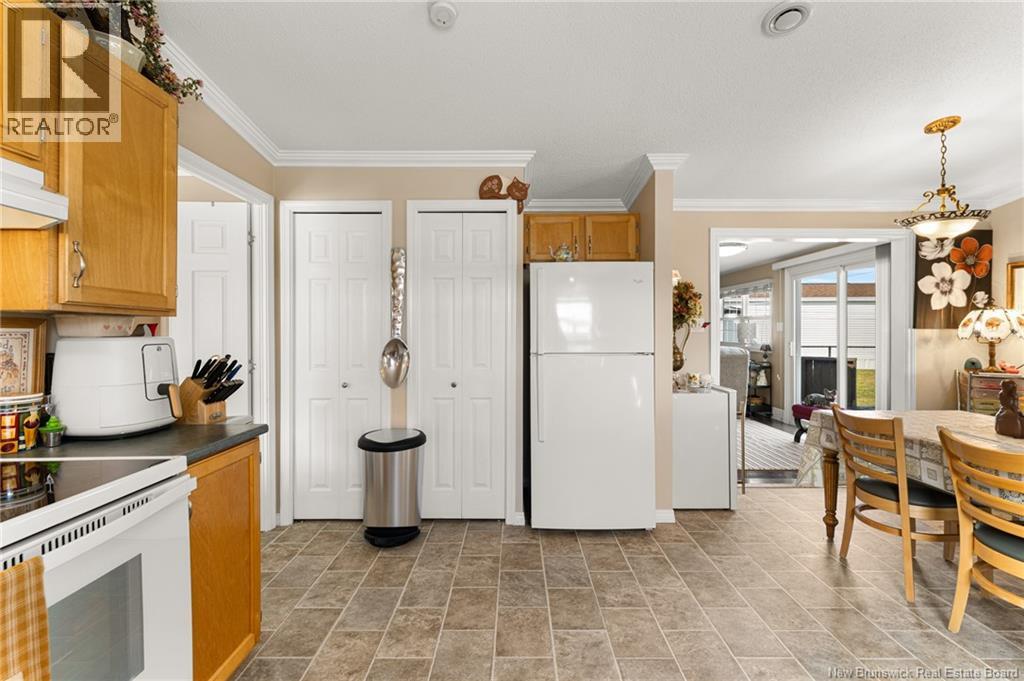 11 Ascona Street, Moncton, New Brunswick  E1H 3H7 - Photo 6 - NB127000