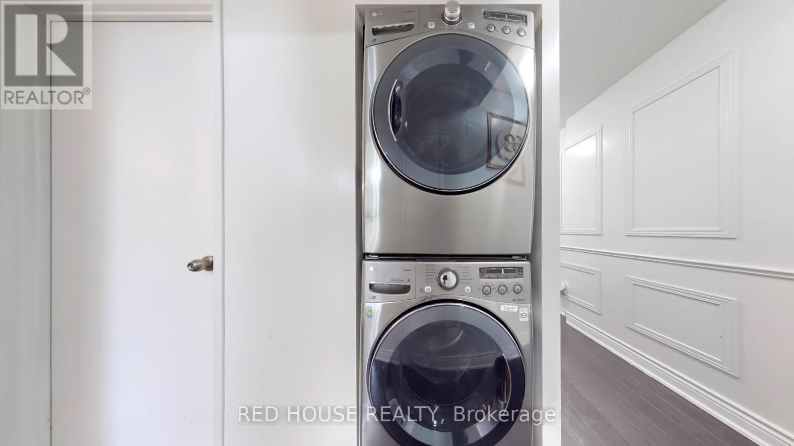 413 - 50 Mississauga Valley Boulevard, Mississauga, Ontario  L5A 3S2 - Photo 21 - W12411893