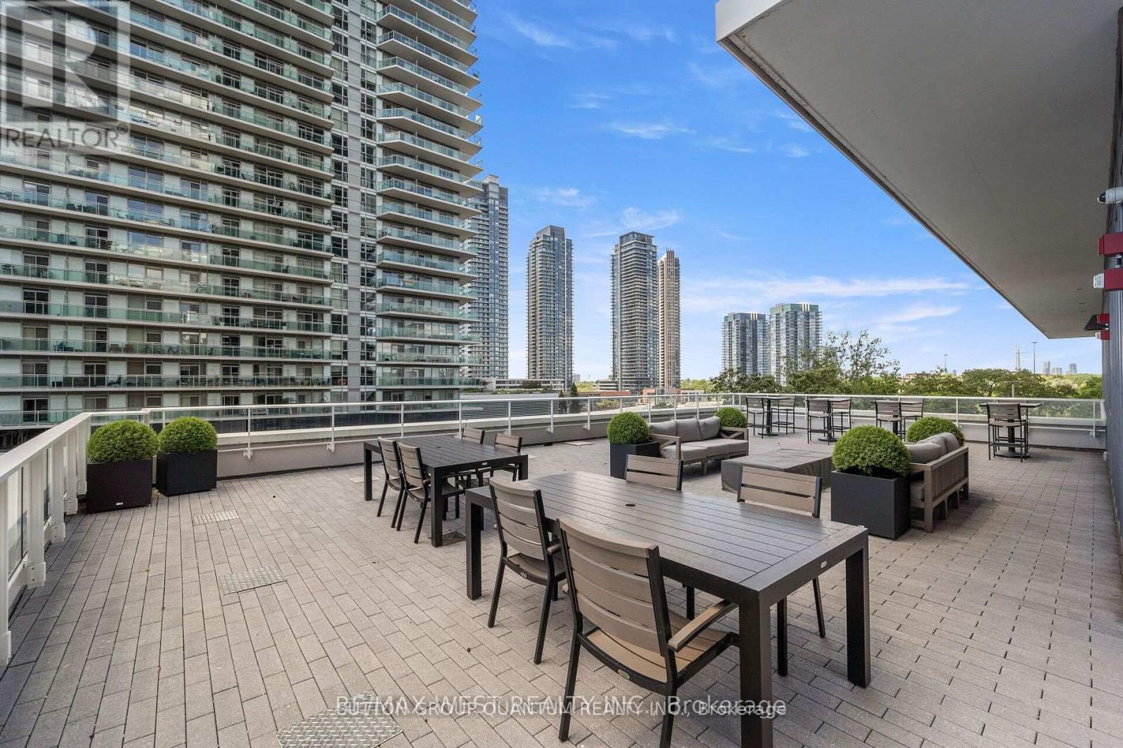 1706 - 70 Annie Craig Drive, Toronto, Ontario  M8V 0G2 - Photo 17 - W12412036
