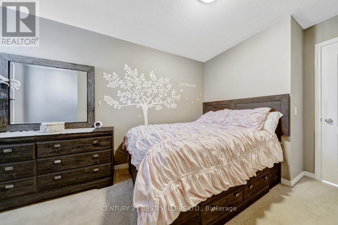 52 - 6625 Falconer Drive, Mississauga, Ontario  L5N 0C7 - Photo 24 - W12412062