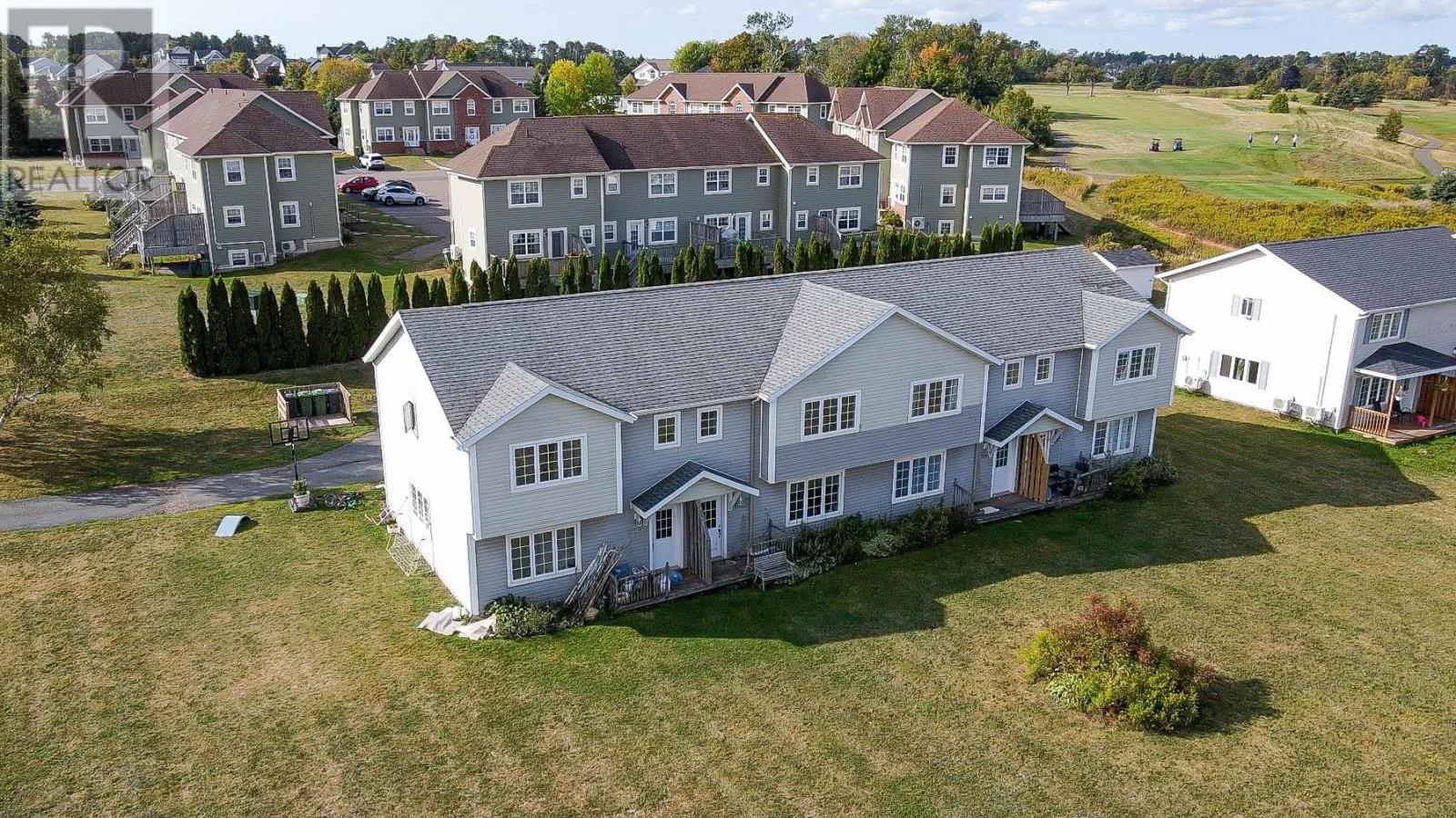 208 Stratford Road, Stratford, Prince Edward Island  C1B 1P6 - Photo 3 - 202523694