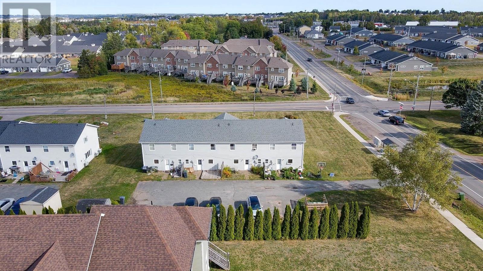 208 Stratford Road, Stratford, Prince Edward Island  C1B 1P6 - Photo 8 - 202523694