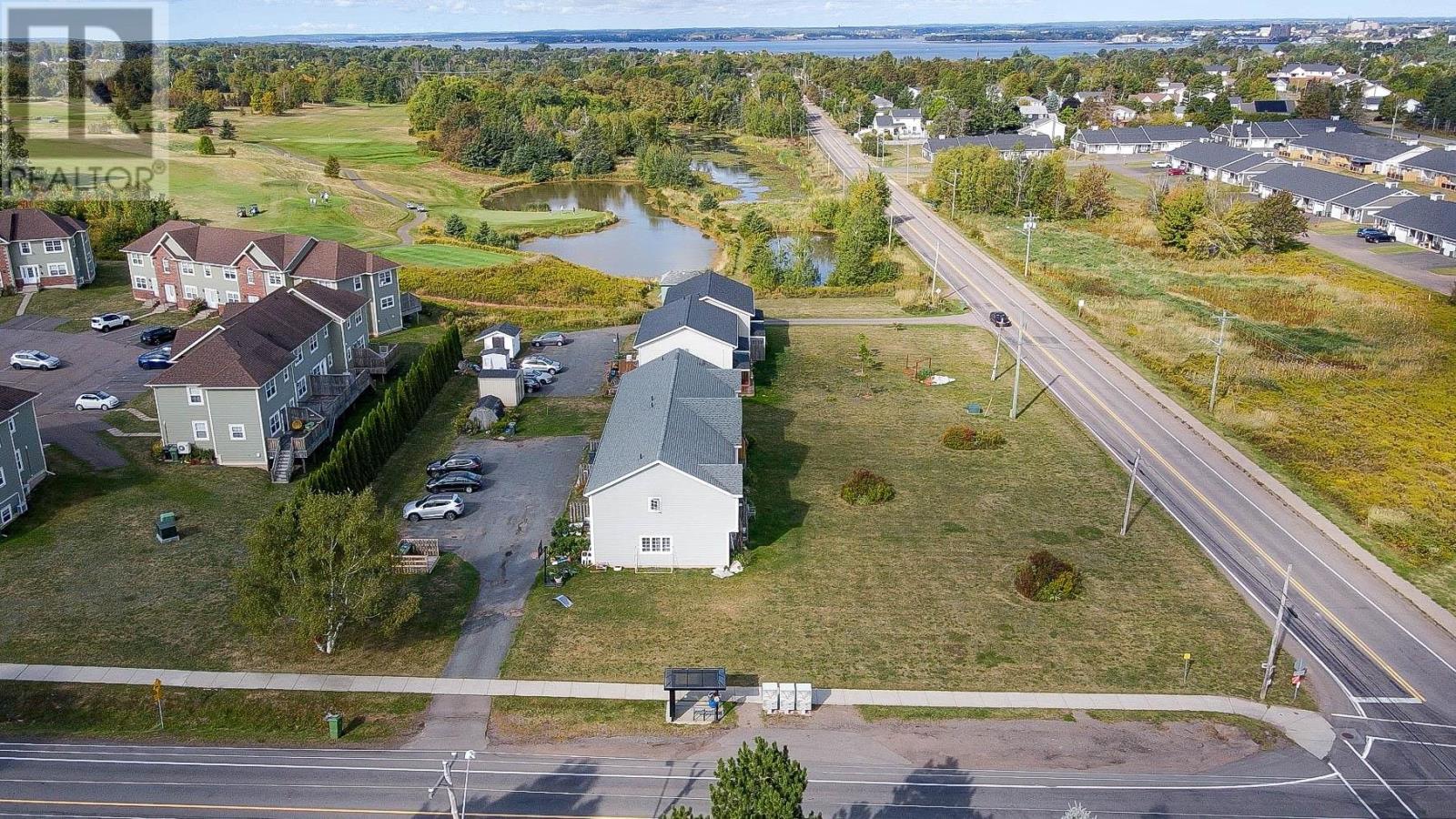 208 Stratford Road, Stratford, Prince Edward Island  C1B 1P6 - Photo 9 - 202523694