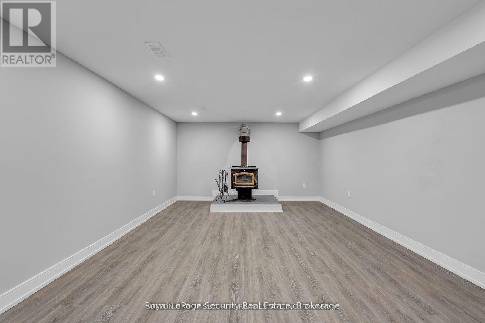 183 Sekura Street, Cambridge, Ontario  N1R 3R2 - Photo 30 - X12264259