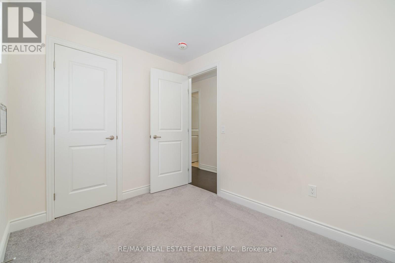 84 Heming Trail, Hamilton, Ontario  L9K 0H8 - Photo 21 - X12411763