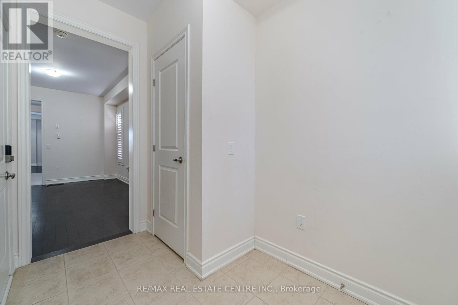 84 Heming Trail, Hamilton, Ontario  L9K 0H8 - Photo 48 - X12411763