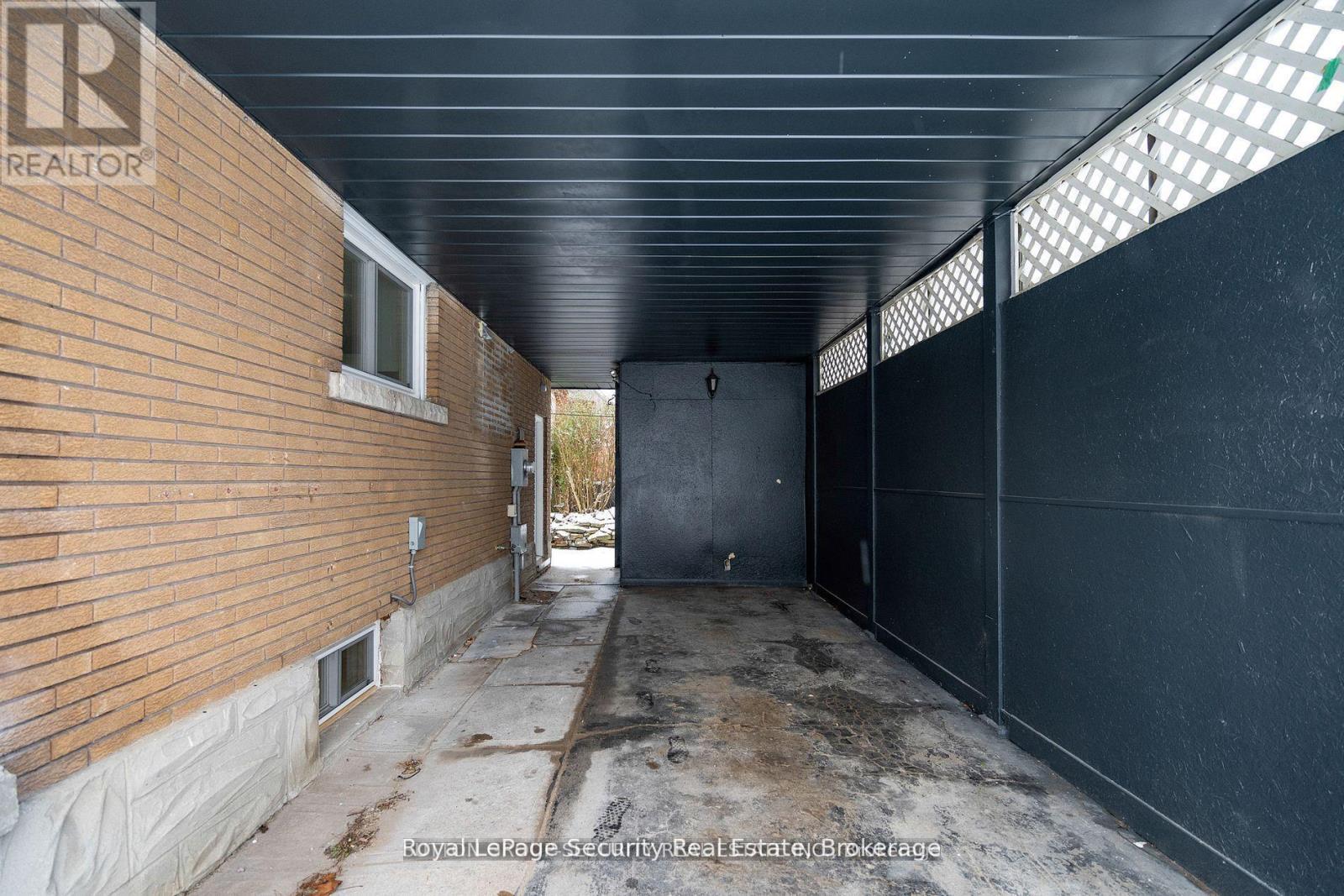 183 Sekura Street, Cambridge, Ontario  N1R 3R2 - Photo 38 - X12264259