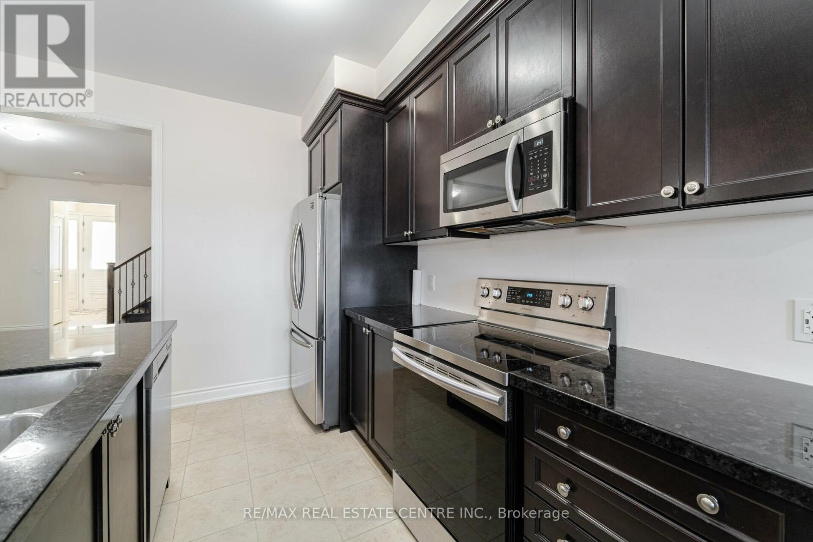 84 Heming Trail, Hamilton, Ontario  L9K 0H8 - Photo 41 - X12411763