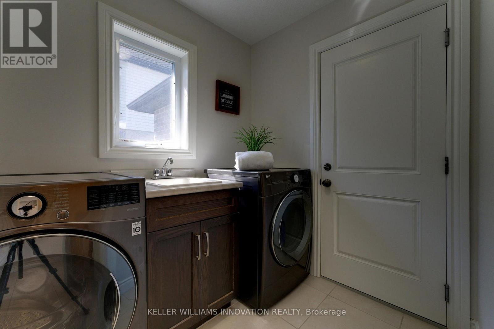97 Forbes Crescent, North Perth, Ontario  N4W 0B8 - Photo 18 - X12411849