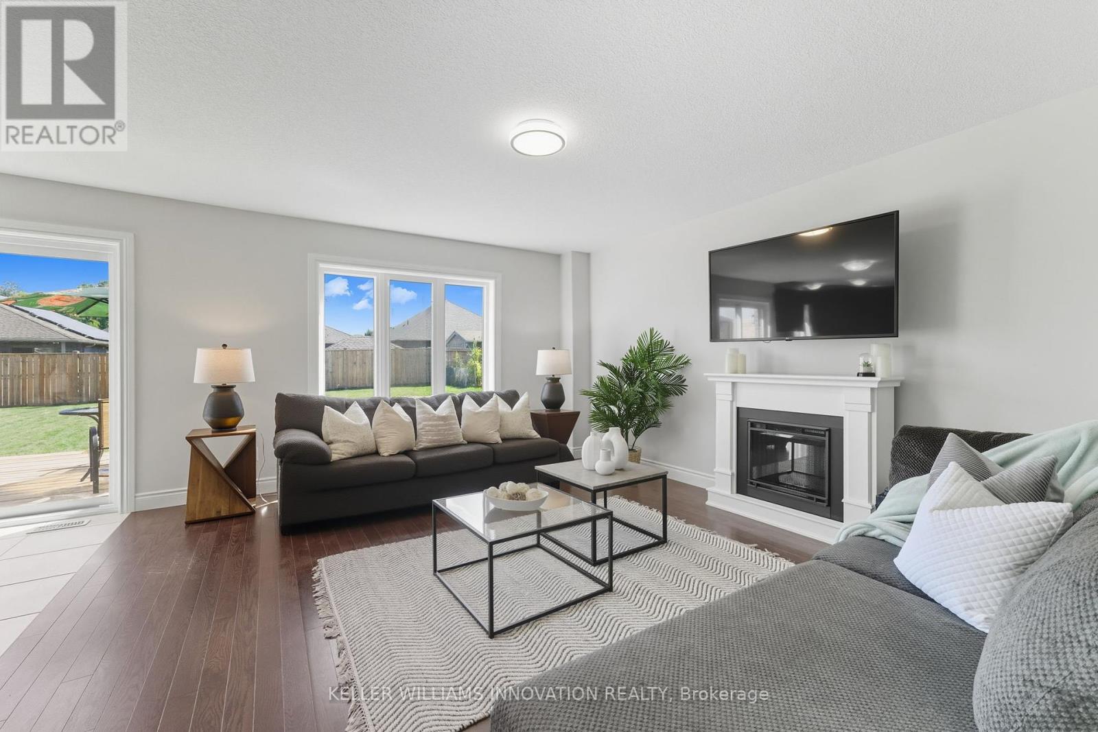 97 Forbes Crescent, North Perth, Ontario  N4W 0B8 - Photo 8 - X12411849