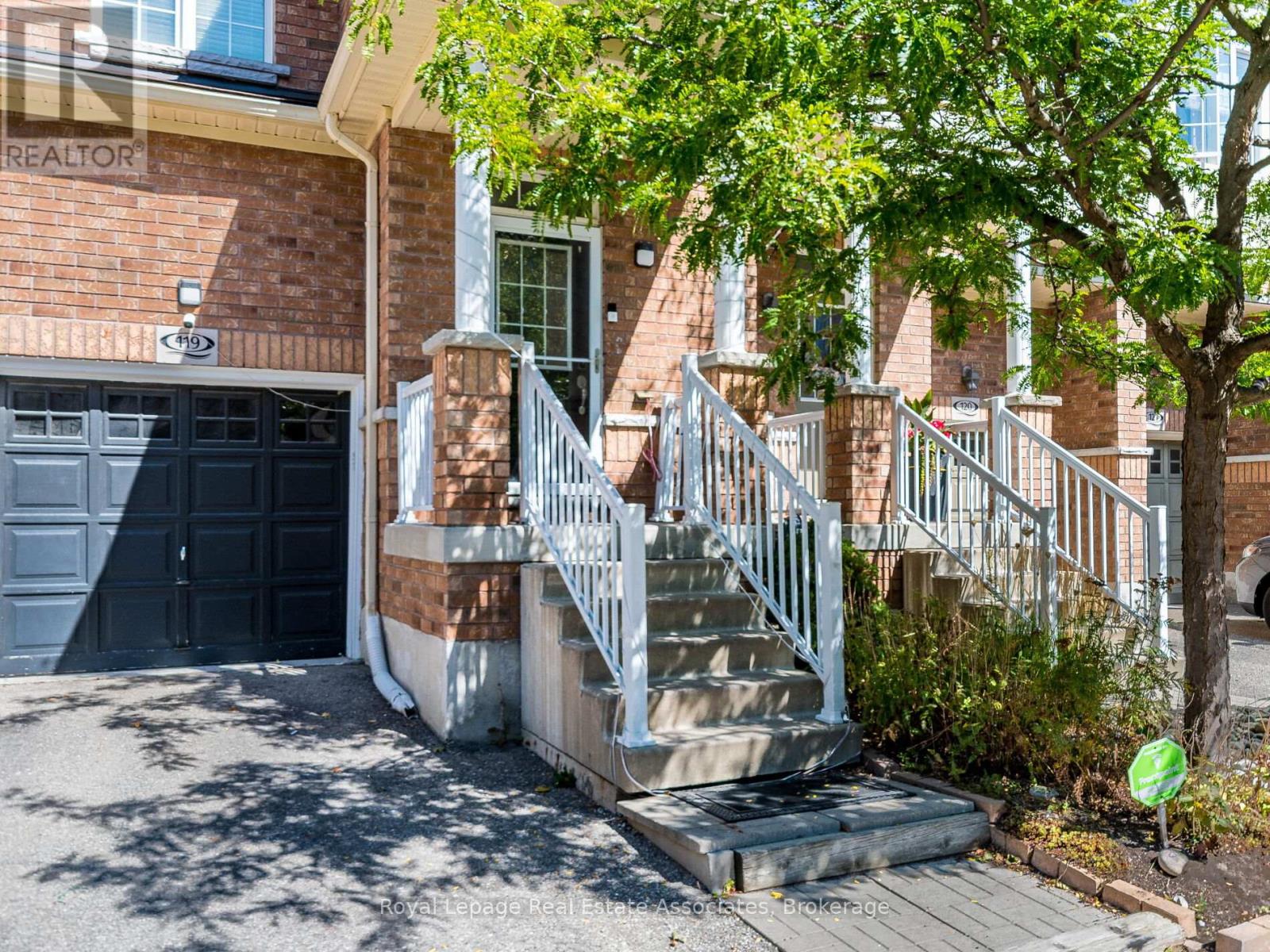 119 - 110 Highland Road E, Kitchener, Ontario  N2M 3S1 - Photo 2 - X12411864