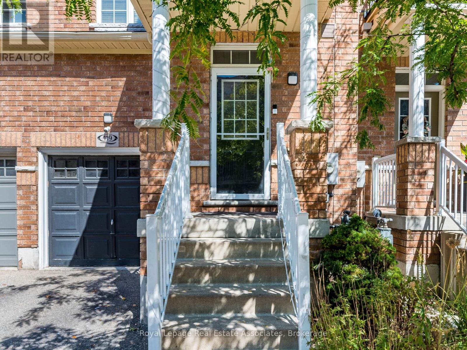 119 - 110 Highland Road E, Kitchener, Ontario  N2M 3S1 - Photo 3 - X12411864