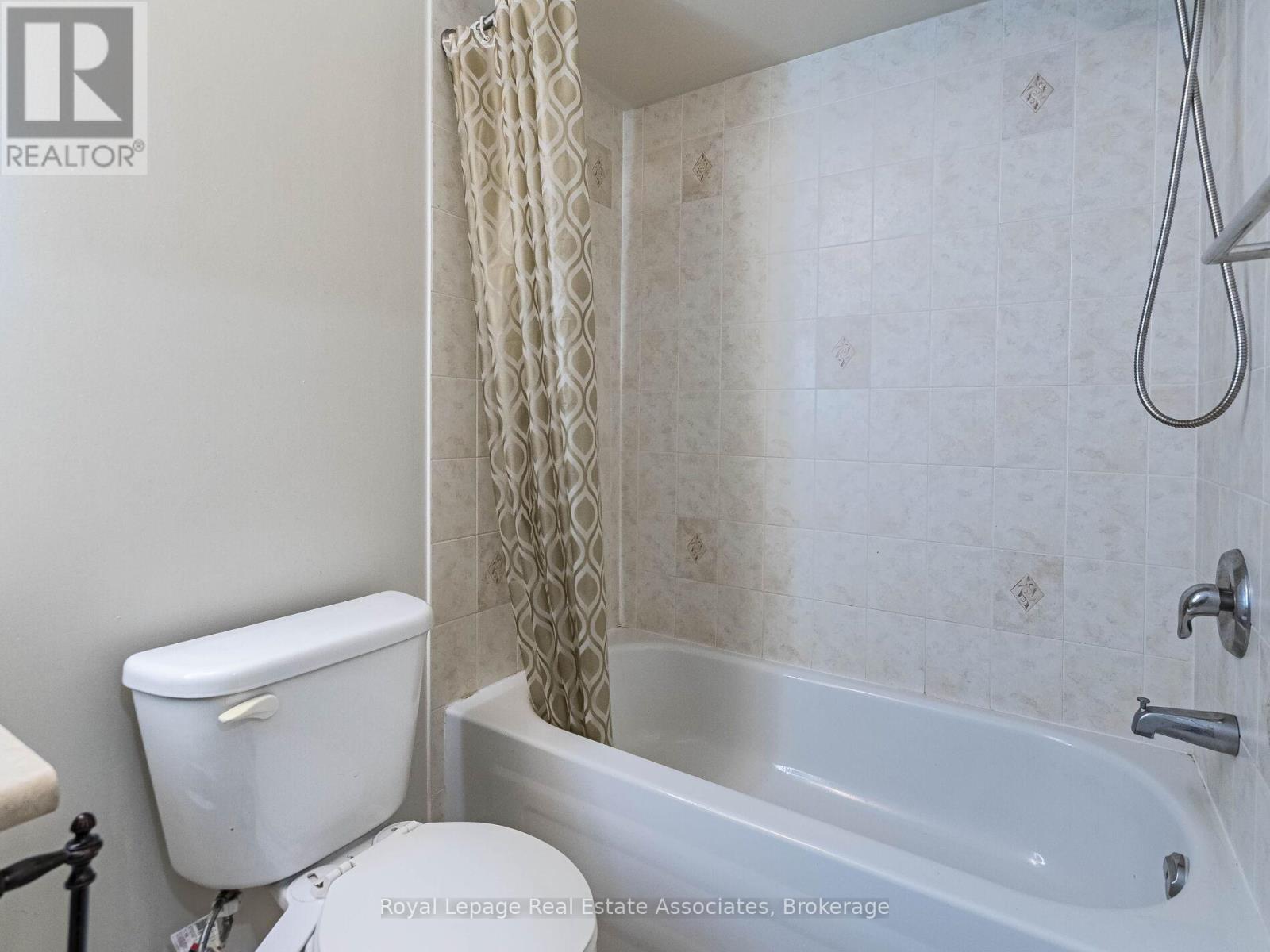 119 - 110 Highland Road E, Kitchener, Ontario  N2M 3S1 - Photo 32 - X12411864