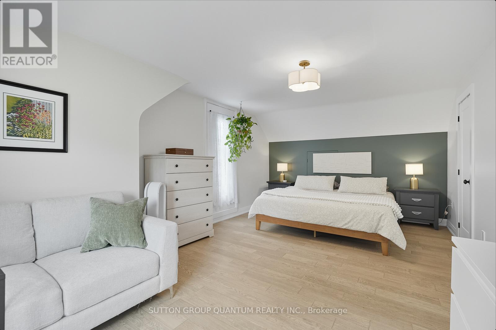 95 Pottruff Road S, Hamilton, Ontario  L8K 4A1 - Photo 19 - X12411890