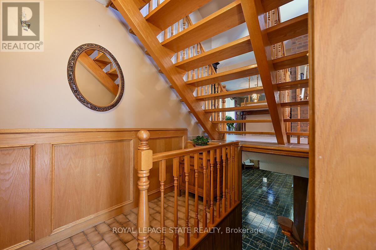 53 Glover Road, Hamilton, Ontario  L8W 3S8 - Photo 27 - X12411900
