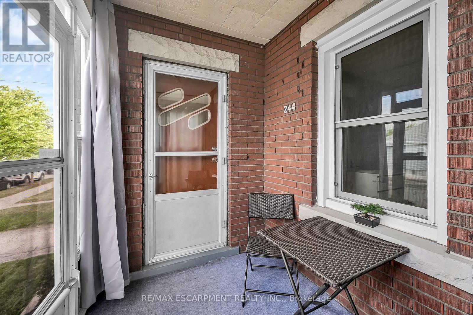 244 Cope Street, Hamilton, Ontario  L8H 5B5 - Photo 30 - X12411937