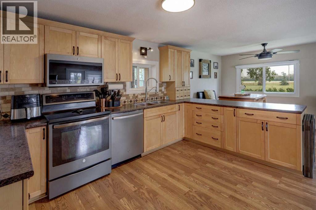 270169 Range Road 291  Se, Airdrie, Alberta  T4B 2A4 - Photo 9 - A2252002
