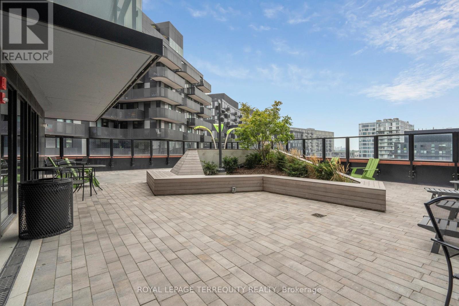 809 - 8 Tippett Road, Toronto, Ontario  M3H 0E7 - Photo 32 - C12408639