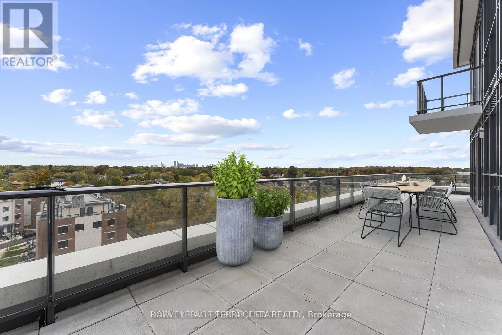702 - 1063 Douglas Mccurdy Common, Mississauga, Ontario  L5G 0C5 - Photo 25 - W12188413