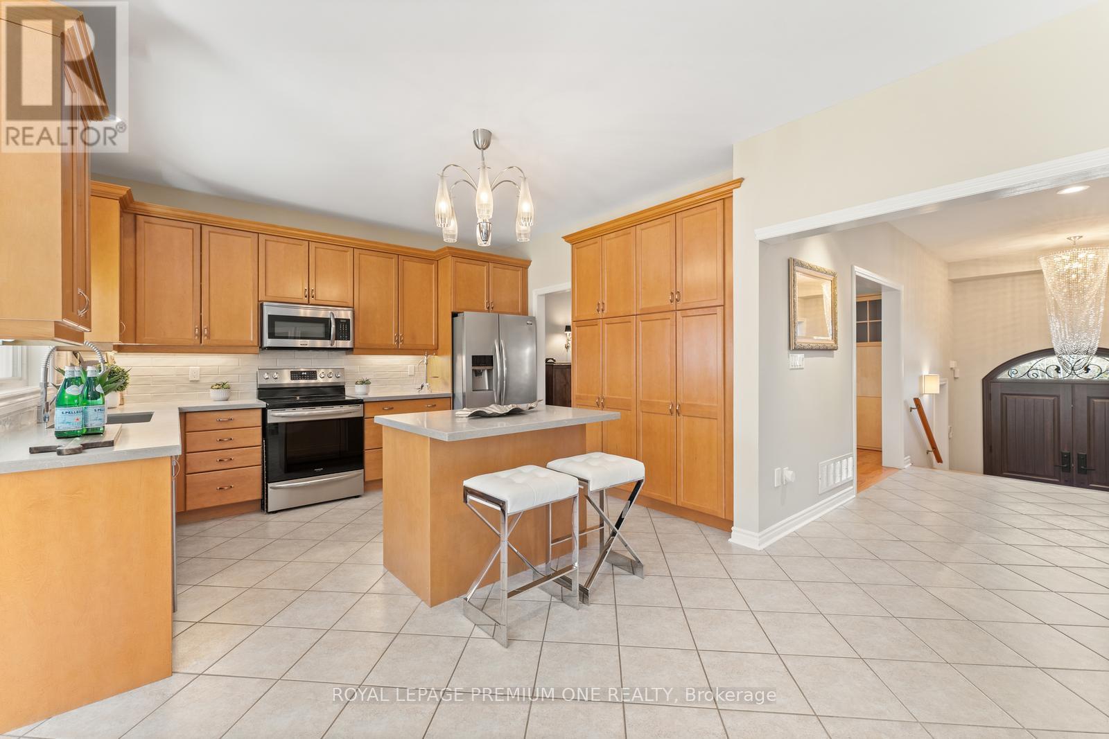 180 Vaughan Mills Road, Vaughan, Ontario  L4H 1K2 - Photo 13 - N12378139