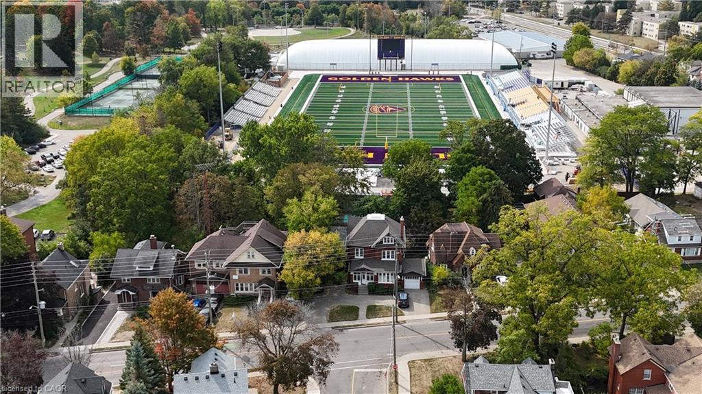 133 Albert Street, Waterloo, Ontario  N2L 3T2 - Photo 2 - 40770749