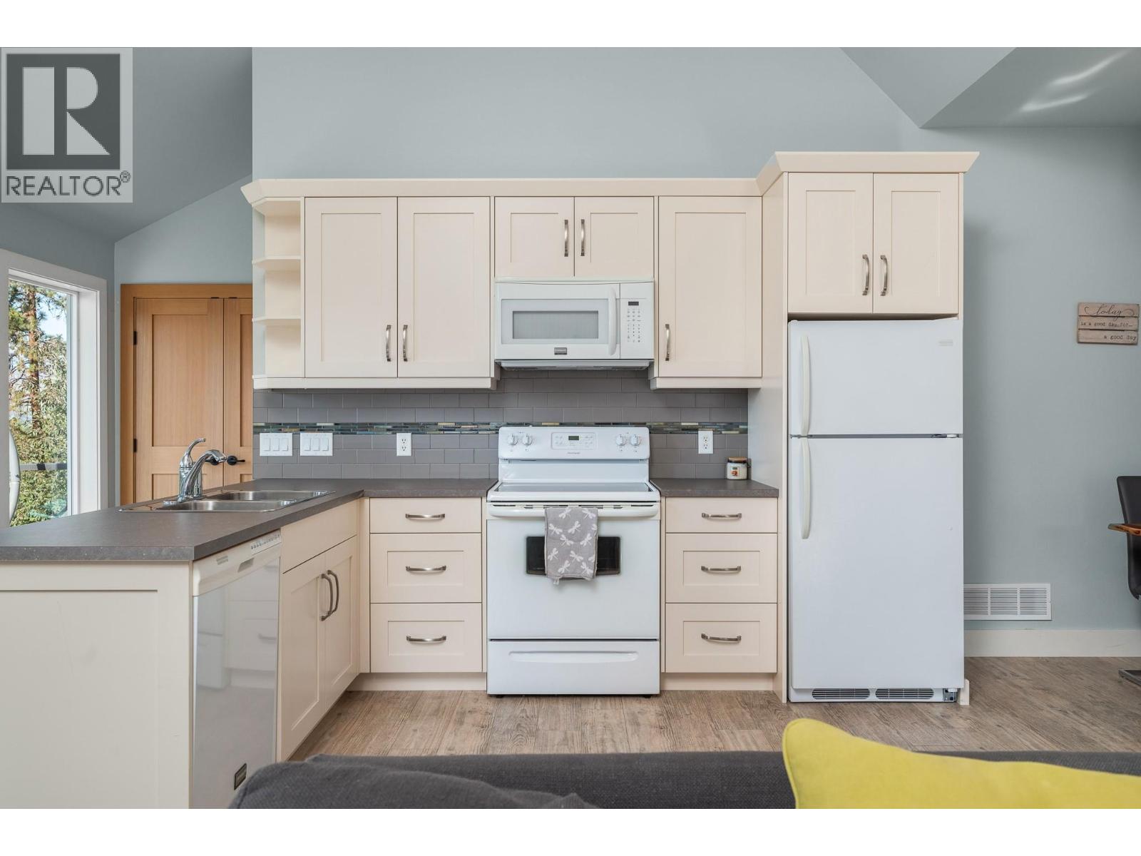 2202 26 Street, Vernon, British Columbia  V1T 4T2 - Photo 48 - 10362953