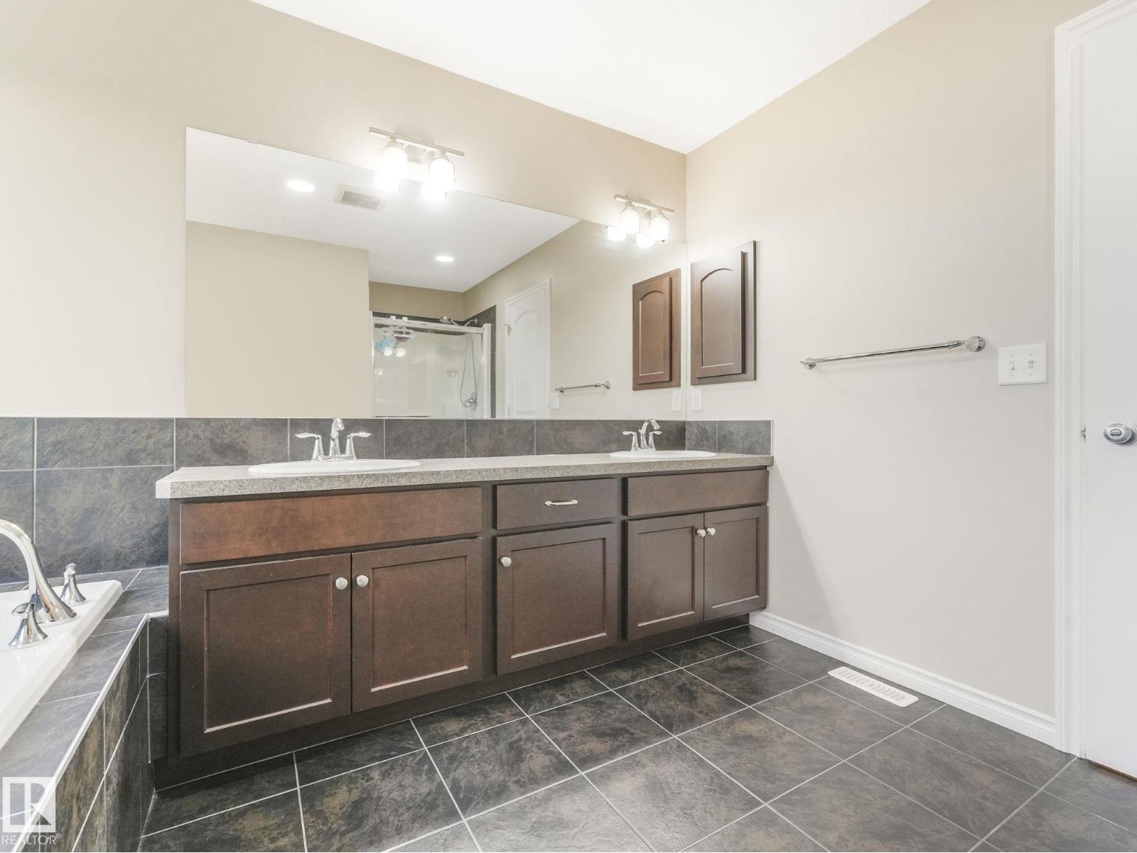 6126 17a Av Sw, Edmonton, Alberta  T6X 0W2 - Photo 39 - E4458319