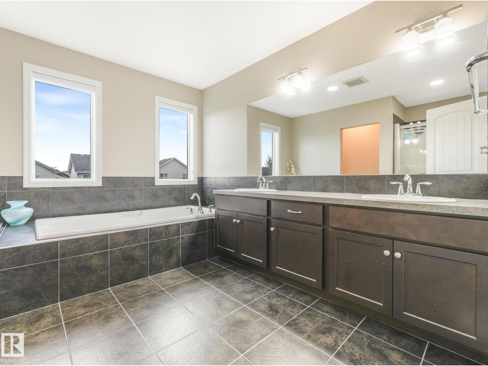 6126 17a Av Sw, Edmonton, Alberta  T6X 0W2 - Photo 38 - E4458319