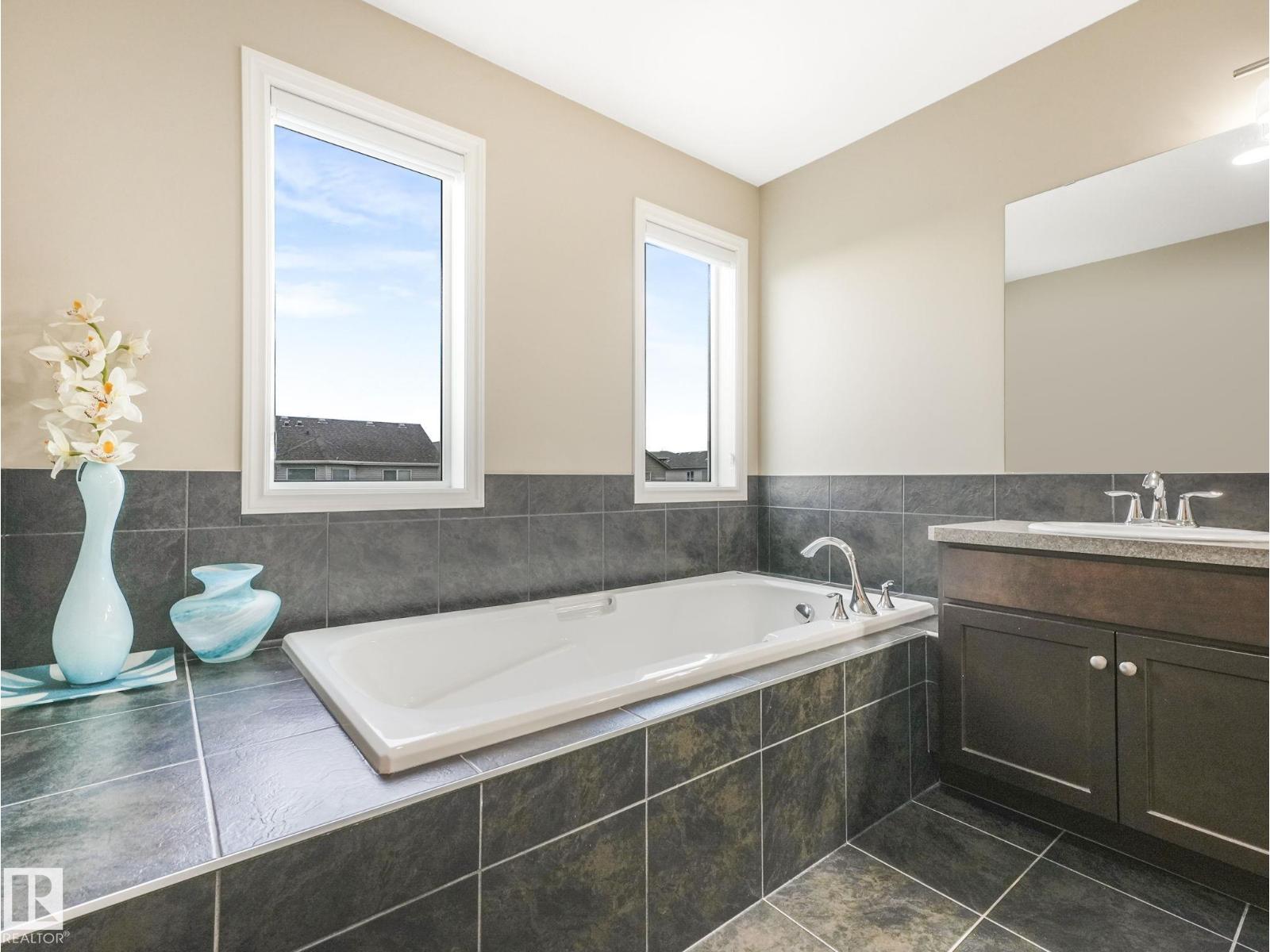 6126 17a Av Sw, Edmonton, Alberta  T6X 0W2 - Photo 40 - E4458319