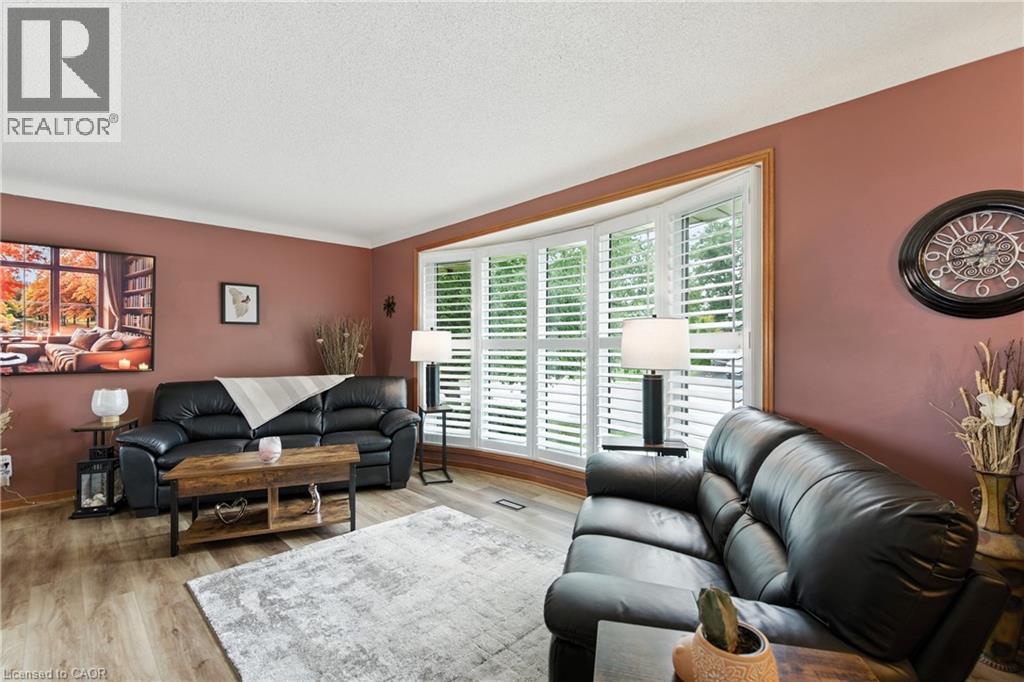 1471 Innswood Drive, Burlington, Ontario  L7P 2C5 - Photo 9 - 40766670
