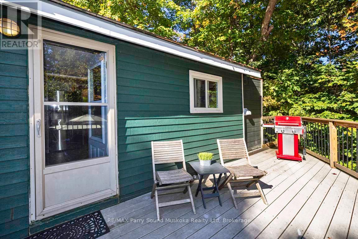 78 Captain Estates Road, Whitestone, Ontario  P0A 1G0 - Photo 9 - X12412178